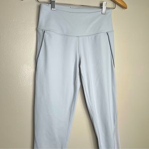 Victoria Secret Sport Light Grey Leggings Size Small